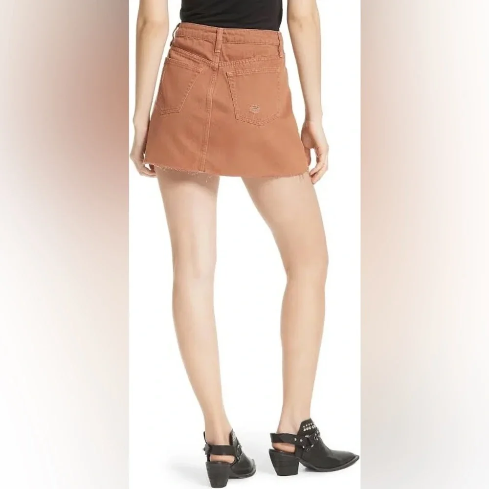 Free People High Waist Rust Distressed Denim Mini Skirt 💕